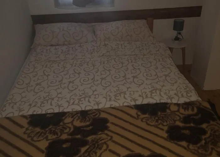 بيت للعطل Brvnare Krstigora