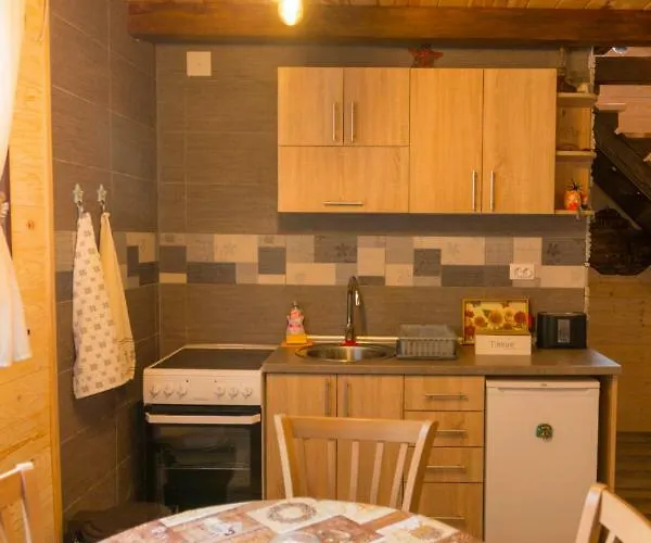 Brvnare Krstigora Zaovine